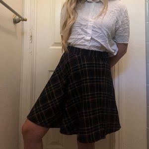 Forever 21 Navy Plaid Knee length skirt